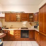 Laila's Frasassi House By Rentmax Διαμέρισμα
