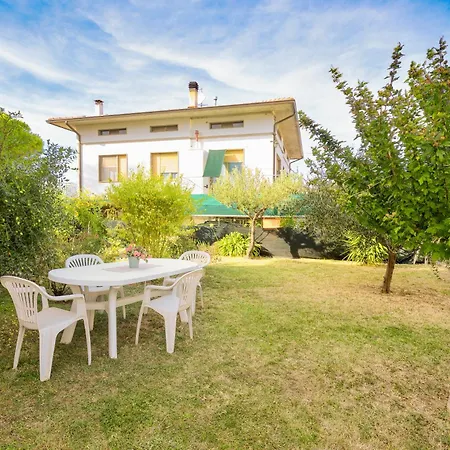 Διαμέρισμα Laila's Frasassi House By Rentmax *