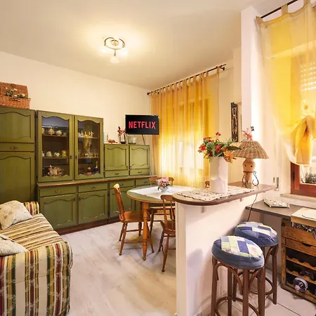 Apartmán Laila's Frasassi House By Rentmax *